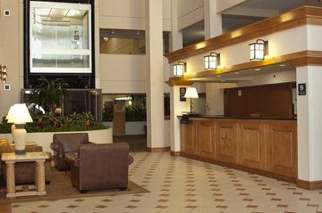 H I Express & Suites San Antonio Medical-Six Flags 외부 사진